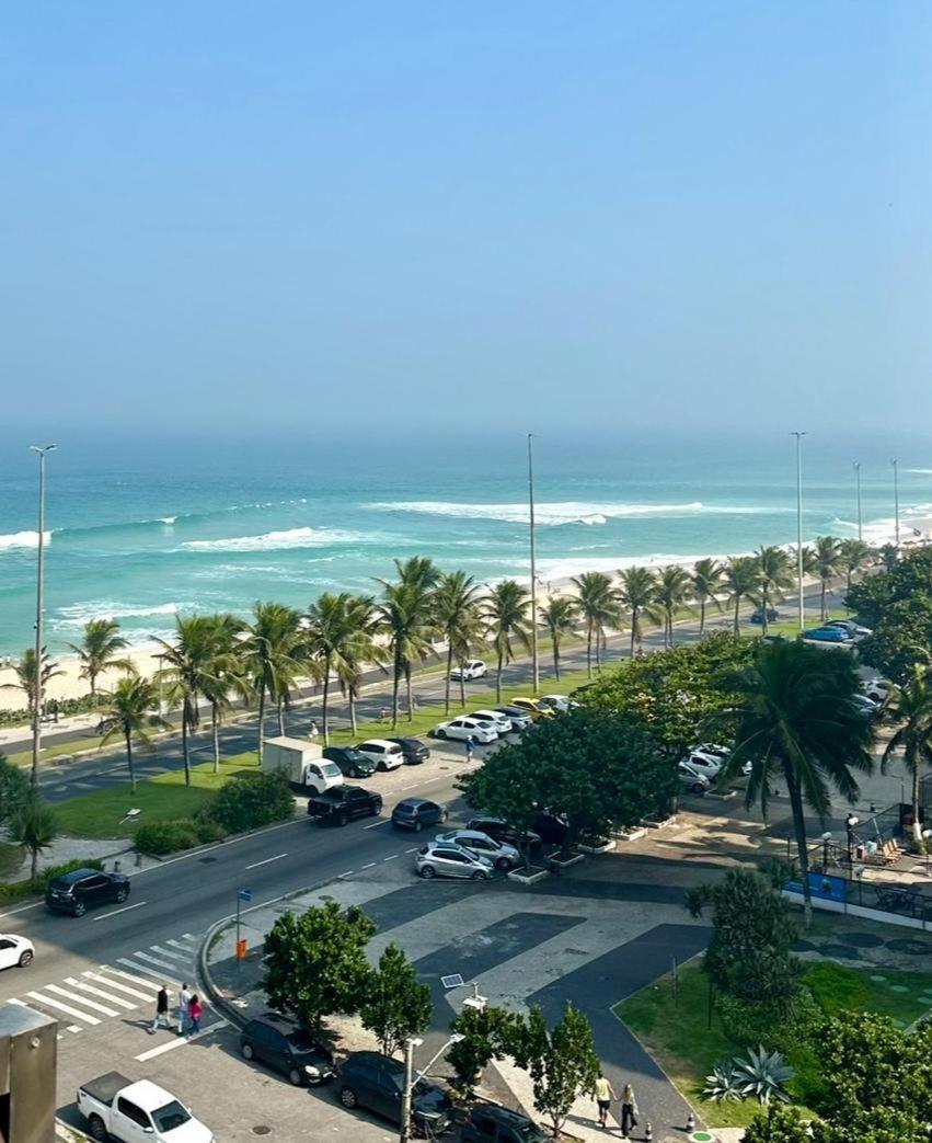 Lindo Apto No Melhor Lugar Da Barra Da Tijuca! Com Uma Vista De Tirar O Folego, Frente Para O Mar! Totalmente Equipado E Decorado Ao Lado Dos Melhores Hoteis E Quiosques Da Barra! Portaria 24H, Piscina, Sauna, Jacuzzi, Academia, Garagem, Wi-Fi, Lavan Rio de Janeiro Extérieur photo